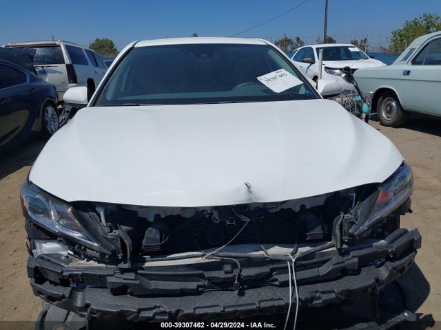 Toyota Camry Le Hybrid 2020 4T1C31AK7LU014089 Image 13