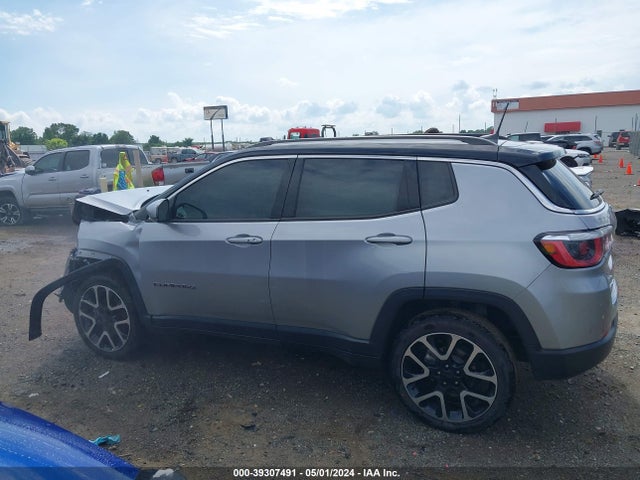 3C4NJDCB0JT179068 Jeep Compass Limited 4x4