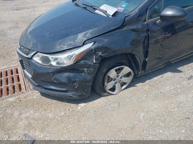 Chevrolet Cruze Ls Auto 2017 1G1BC5SM0H7279104 Image 6