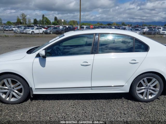 3VWL17AJXHM386703 Volkswagen Jetta 1.8t Sel/1.8t Sel Premium