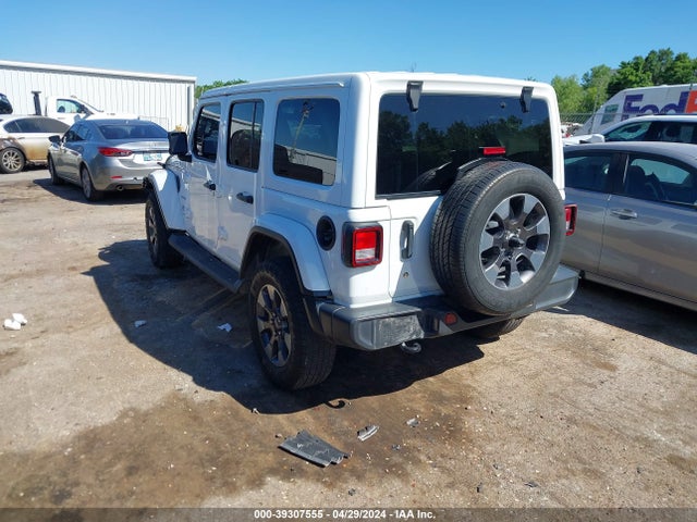 1C4HJXEG9JW106007 Jeep Wrangler Unlimited Sahara 4x4
