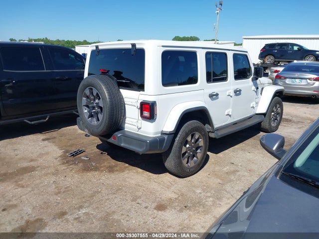 1C4HJXEG9JW106007 Jeep Wrangler Unlimited Sahara 4x4
