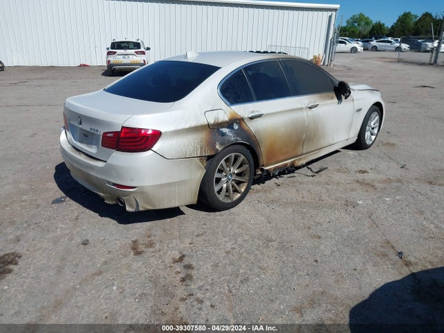 WBA5B3C52ED530816 BMW 535i Xdrive