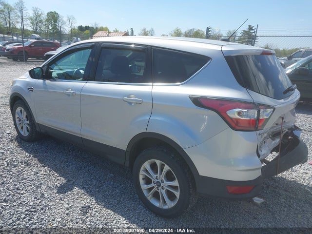 Ford ESCAPE SE 2017 1FMCU9G94HUA62902 Image 3