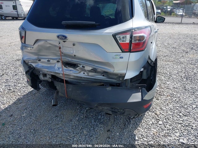 Ford ESCAPE SE 2017 1FMCU9G94HUA62902 Image 6
