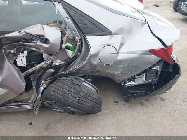 Hyundai ELANTRA SEL 2024 KMHLM4DG8RU710006 Image 6