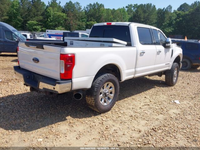 1FT7W2BT6HEC29829 Ford F-250 Lariat