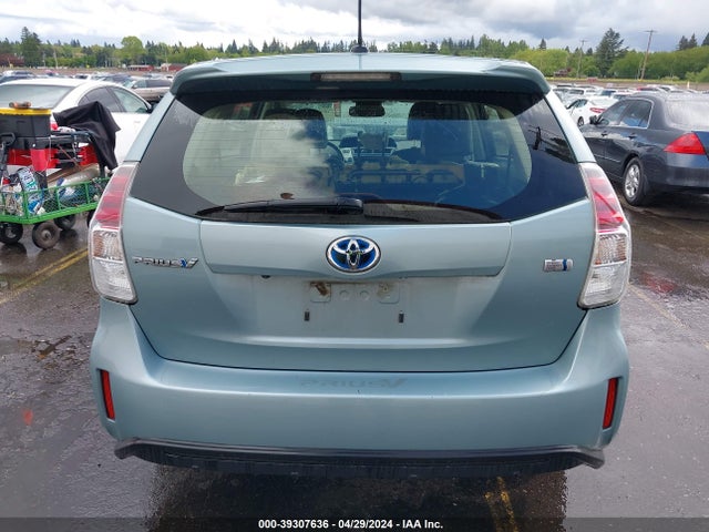 Toyota Prius V Five 2015 JTDZN3EU6FJ040608 Image 17