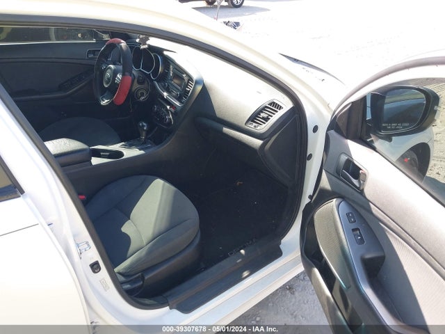 KIA Optima Lx 2015 KNAGM4A75F5627128 Image 5