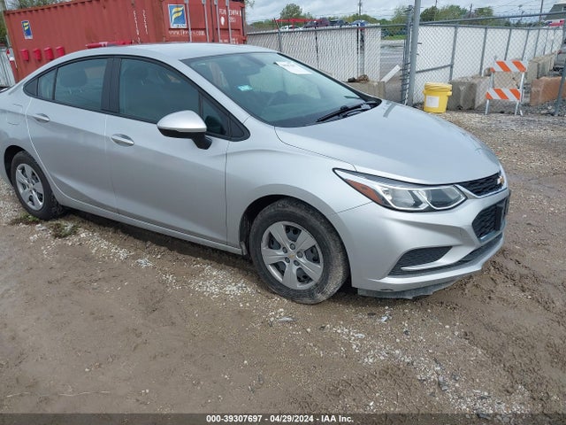 Chevrolet Cruze Ls Auto 2017 1G1BC5SM7H7168582 головне зображення