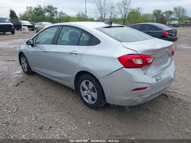 Chevrolet Cruze Ls Auto 2017 1G1BC5SM7H7168582 Image 3