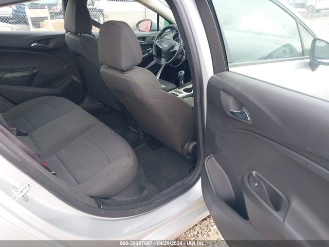 Chevrolet Cruze Ls Auto 2017 1G1BC5SM7H7168582 Image 8
