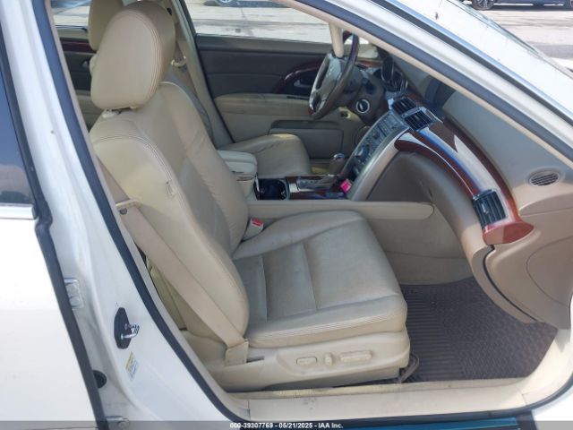2010 ACURA RL JH4KB2F65AC002772 Photo 4