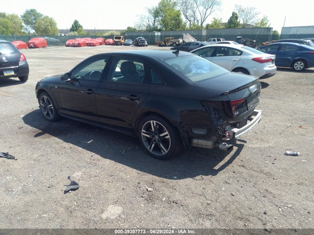 WAUENAF46JN002814 Audi A4 2.0t Premium/2.0t Tech Premium