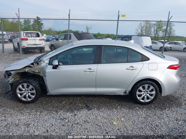 Toyota COROLLA LE 2020 5YFEPRAE2LP117587 Image 15