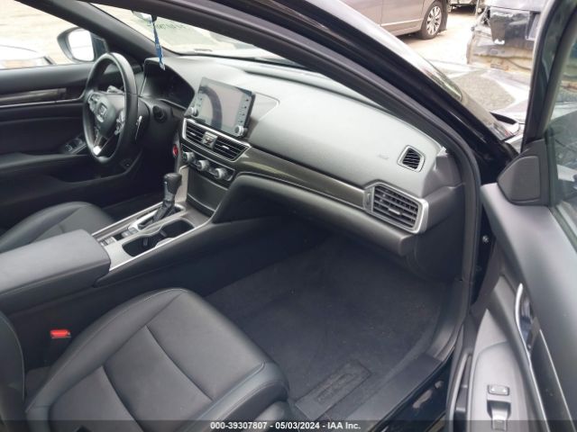 1HGCV1F31NA046123 Honda Accord Sport