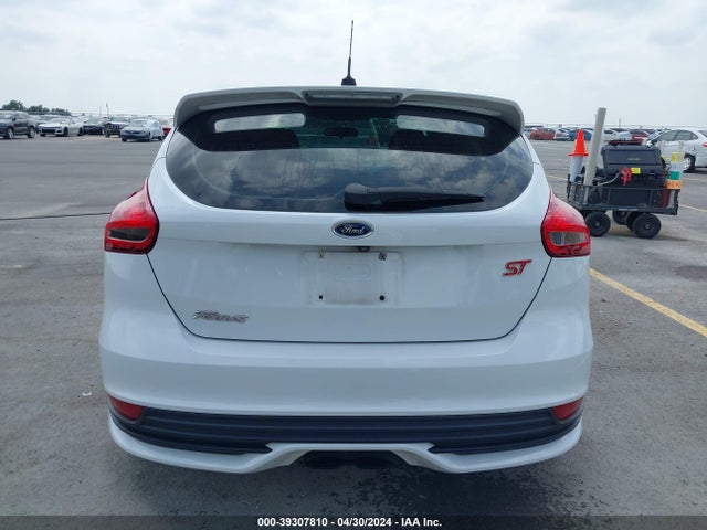 Ford FOCUS ST 2017 1FADP3L98HL204991 Image 16