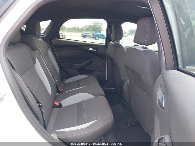 Ford FOCUS ST 2017 1FADP3L98HL204991 Image 8