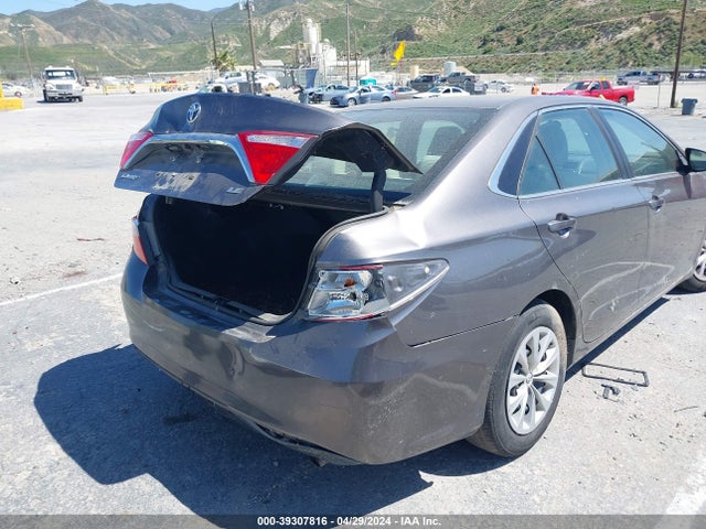 Toyota CAMRY LE 2015 4T1BF1FK6FU931590 Image 4