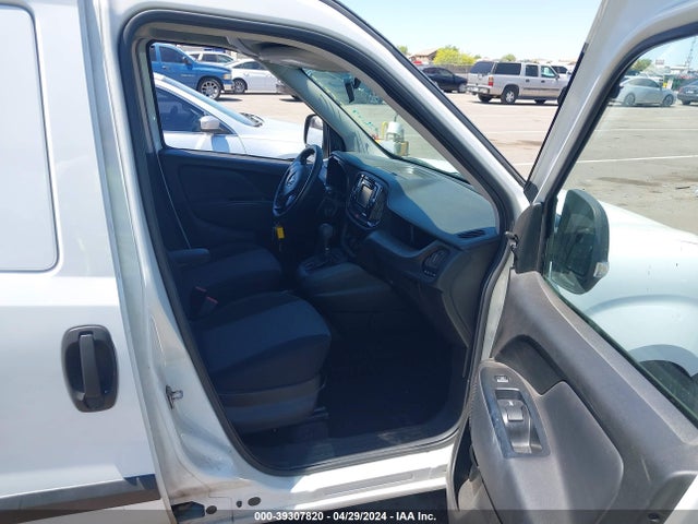 RAM Promaster City Tradesman 2018 ZFBERFAB3J6J96791 Image 5