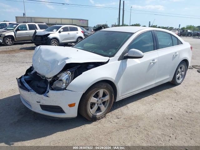 Chevrolet Cruze 1lt Auto 2014 1G1PC5SB1E7348494 Image 2