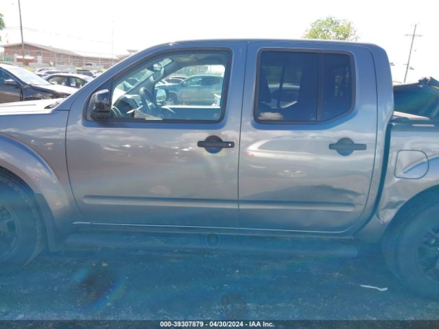 1N6AD0ER0JN747874 Nissan Frontier Sv