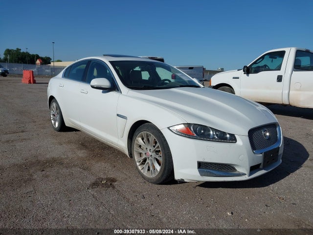 2013 JAGUAR XF SAJWA0E75D8S62747 Photo 0
