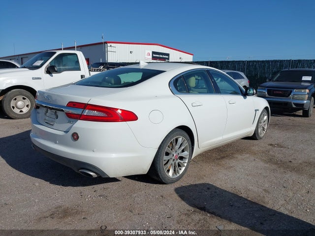 2013 JAGUAR XF SAJWA0E75D8S62747 Photo 3
