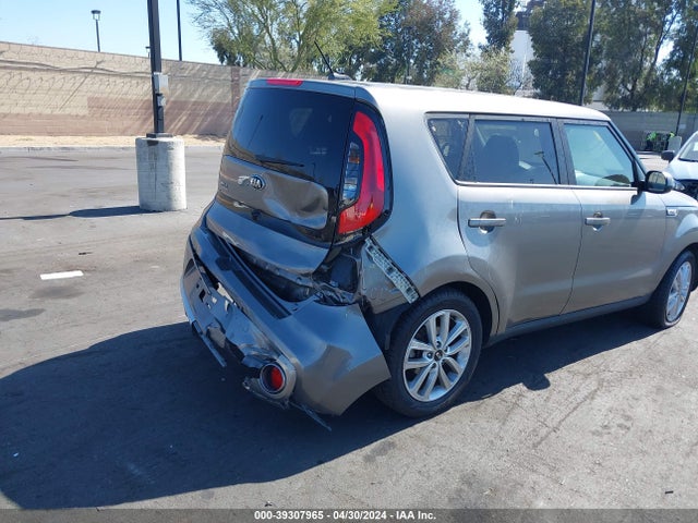 KIA SOUL + 2018 KNDJP3A56J7536925 Image 6