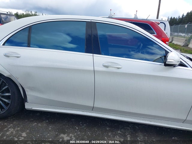 Mercedes-Benz S 550 2014 WDDUG8CB0EA044144 Image 13