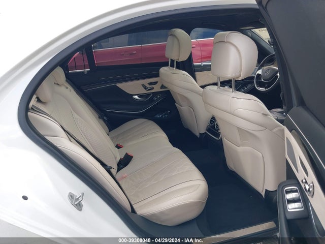 Mercedes-Benz S 550 2014 WDDUG8CB0EA044144 Image 8