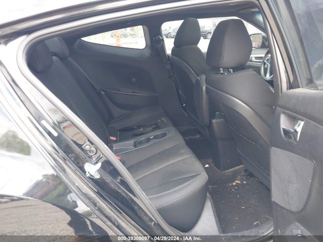 Hyundai Veloster Value Edition 2017 KMHTC6AD0HU319925 Image 8