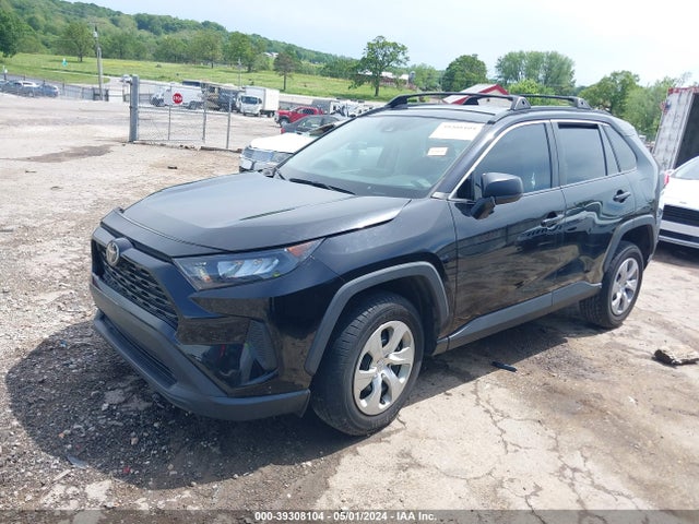 Toyota RAV4 LE 2019 2T3H1RFV9KW004229 Image 2