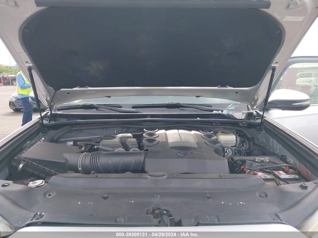 Toyota 4runner Limited 2015 JTEZU5JR2F5101070 Image 10