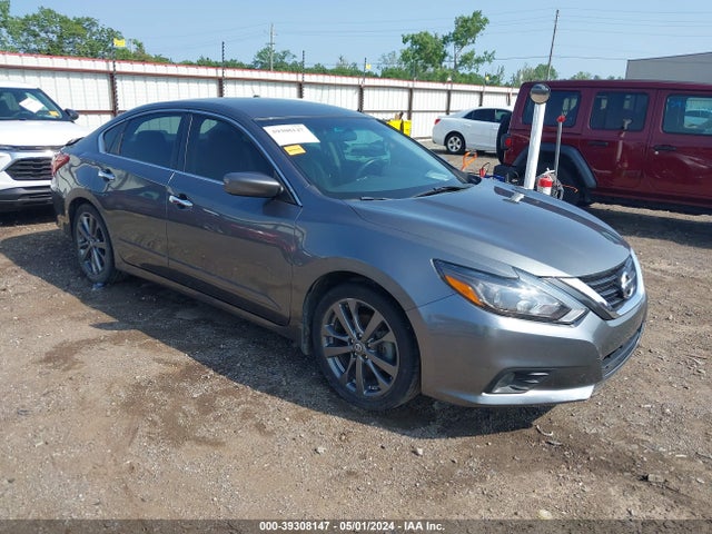 Nissan Altima 2.5 Sr 2018 1N4AL3AP3JC259354 главное изображение