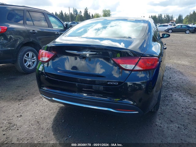 Chrysler 200 Limited 2015 1C3CCCAB7FN723091 Image 17