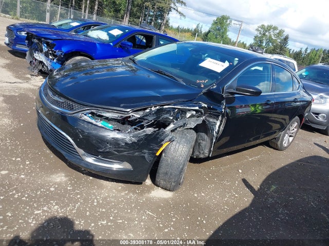 Chrysler 200 Limited 2015 1C3CCCAB7FN723091 Image 2