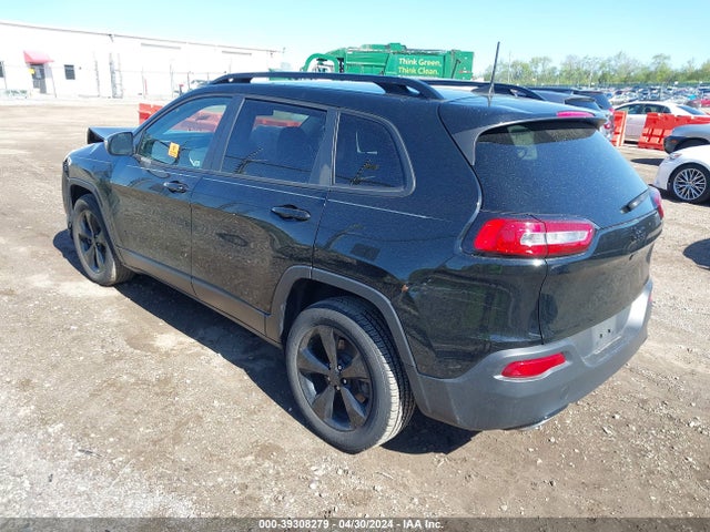 1C4PJLCX1JD621232 Jeep Cherokee Latitude Fwd
