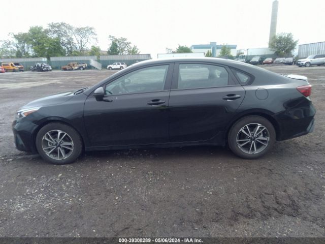 3KPF24AD0NE494999 KIA Forte Lxs