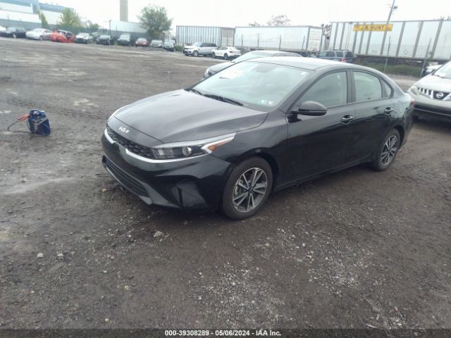 3KPF24AD0NE494999 KIA Forte Lxs