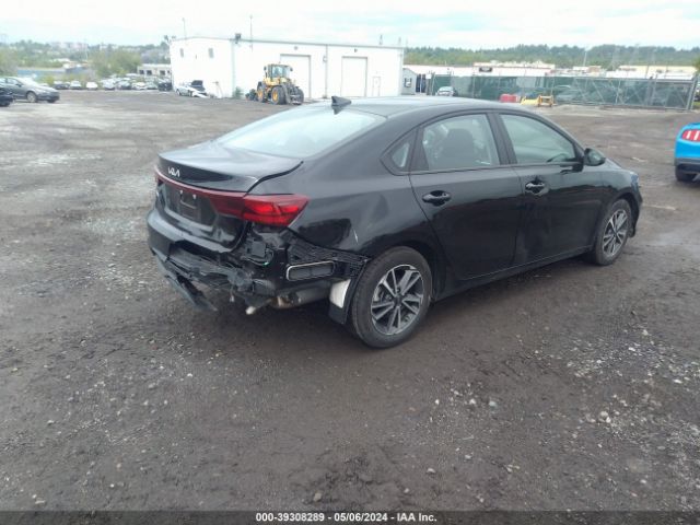 3KPF24AD0NE494999 KIA Forte Lxs