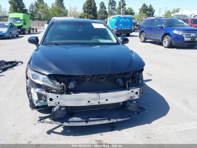 4T1B11HK2JU119191 Toyota CAMRY LE