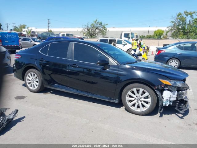 4T1B11HK2JU119191 Toyota CAMRY LE