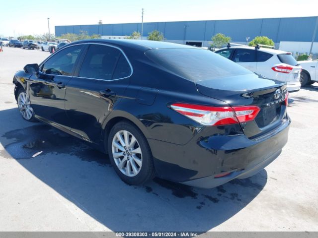 4T1B11HK2JU119191 Toyota CAMRY LE