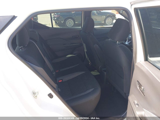 Nissan KICKS S 2018 3N1CP5CU8JL526484 Image 8