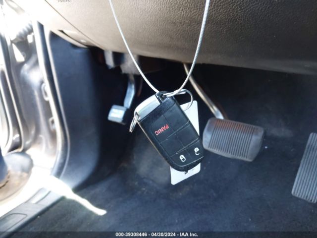 1C4RDHAG2FC817306 Dodge Durango Sxt