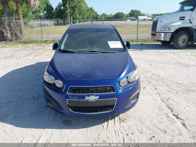 Chevrolet Sonic Ls Auto 2014 1G1JA5SHXE4137800 Image 6