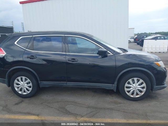 Nissan ROGUE S 2016 KNMAT2MT1GP604122 Image 13