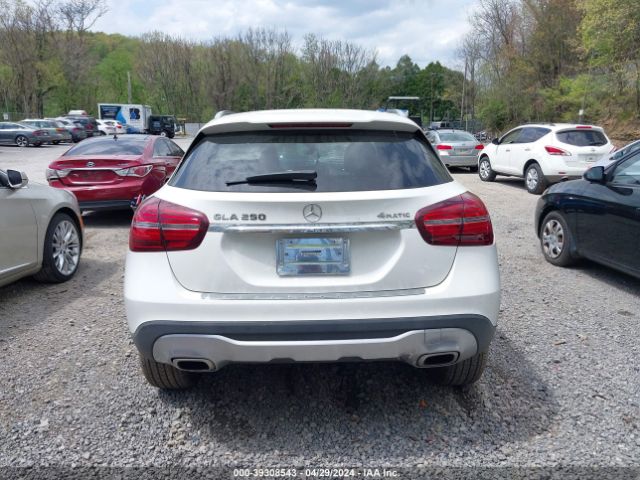 WDCTG4GB2LU024914 Mercedes-Benz Gla 250 4matic