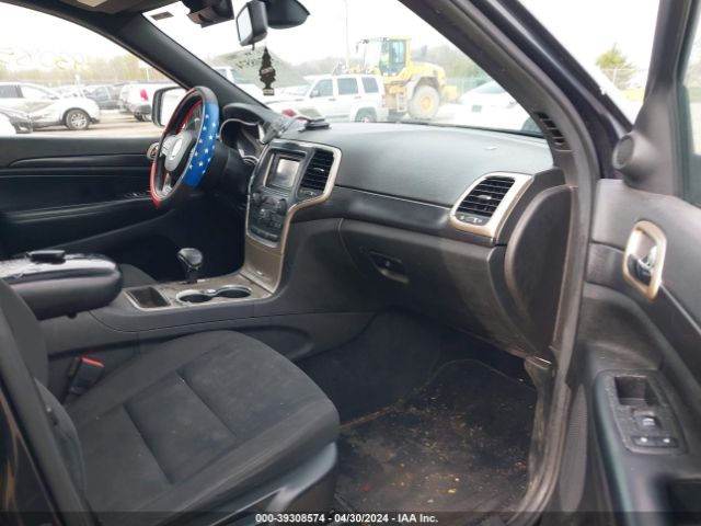 1C4RJFAG6EC186233 Jeep Grand Cherokee Laredo